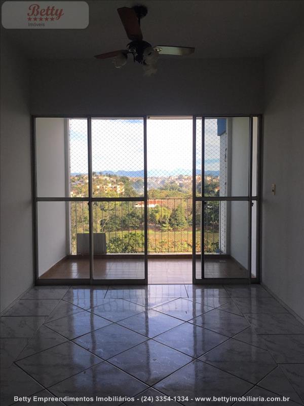 Apartamento para Alugar no Comercial em Resende