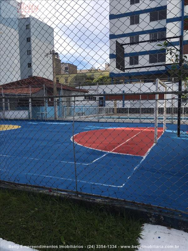 Apartamento para Alugar no Comercial em Resende