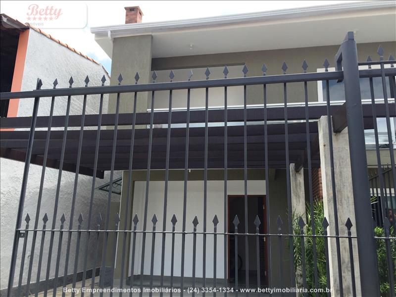 Casa para Alugar no Morada da Colina I II III em Resende