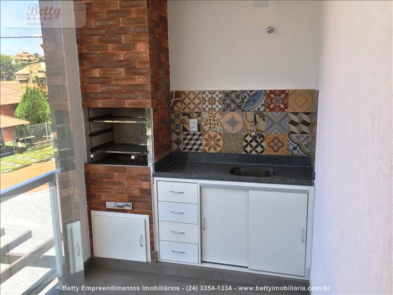 Casa para Alugar no Morada da Colina I II III em Resende