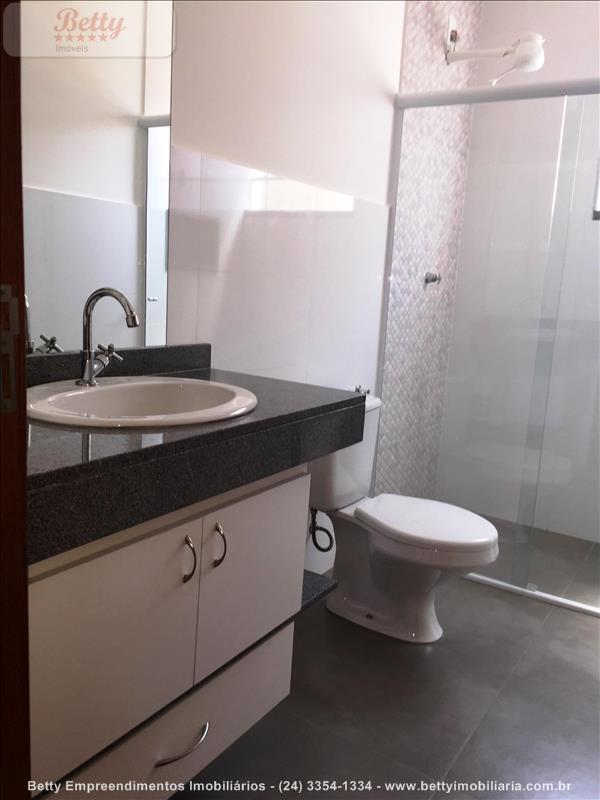 Casa para Alugar no Morada da Colina I II III em Resende
