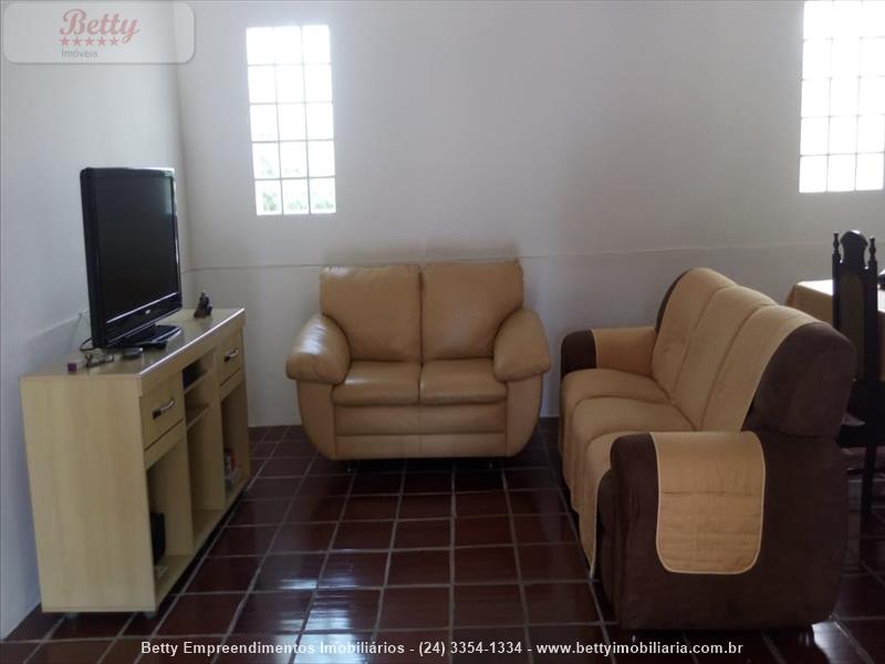 Casa para Alugar no Casa da Lua em Resende