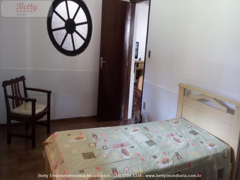 Casa para Alugar no Casa da Lua em Resende