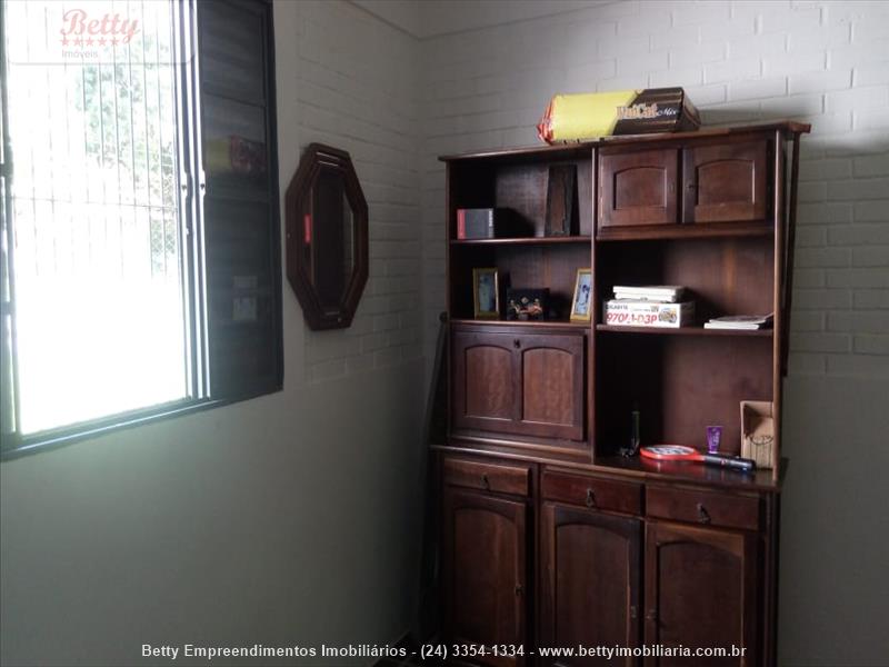 Casa para Alugar no Casa da Lua em Resende