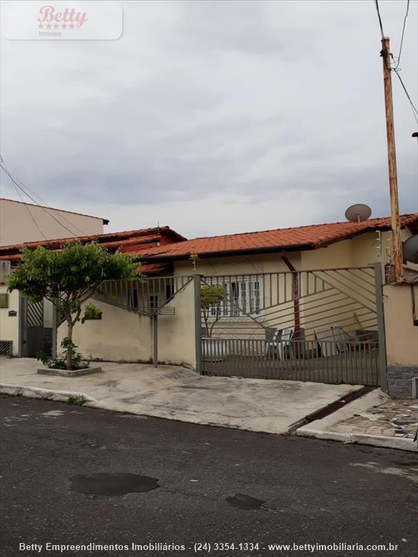 Casa para Alugar no Mirante das Agulhas em Resende