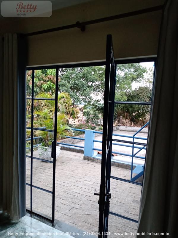 Casa para Alugar no Vila Verde em Resende