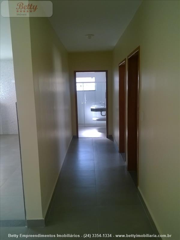 Casa para Alugar no Morada da Colina I II III em Resende