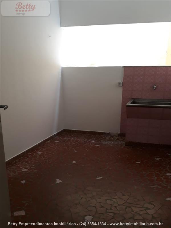 Apartamento para Alugar no Jardim Tropical em Resende