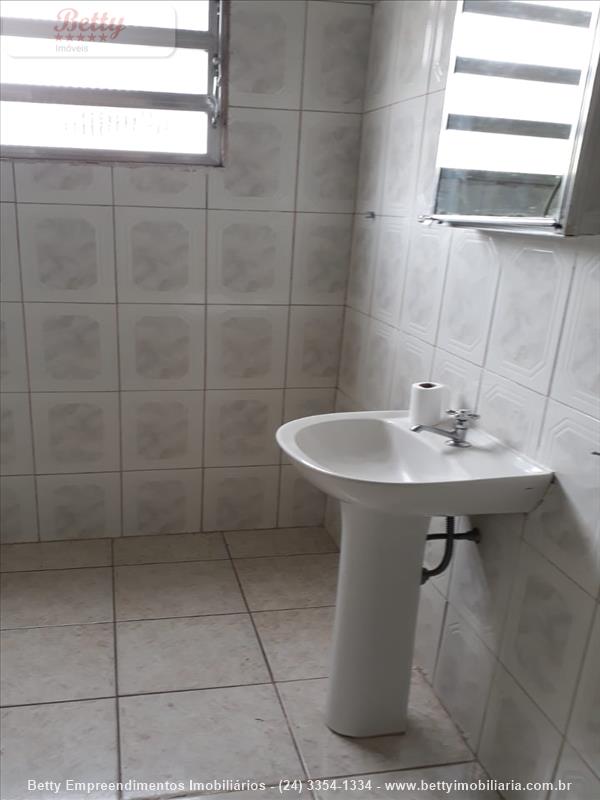 Apartamento para Alugar no Jardim Tropical em Resende