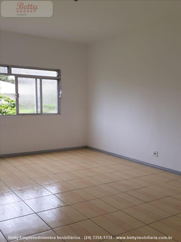 Apartamento para Alugar no Jardim Tropical em Resende