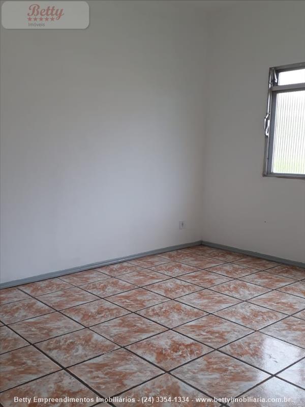 Apartamento para Alugar no Jardim Tropical em Resende