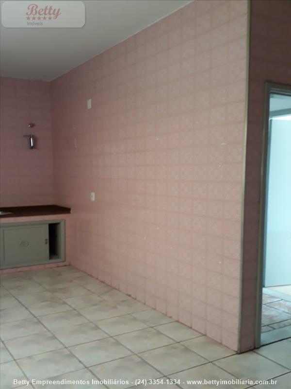 Apartamento para Alugar no Jardim Tropical em Resende