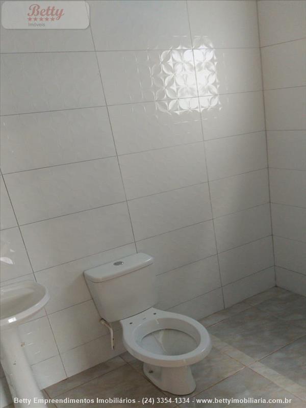 Casa a Venda no Jardim Alegria em Resende