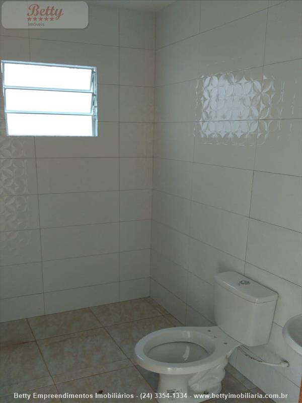 Casa a Venda no Jardim Alegria em Resende