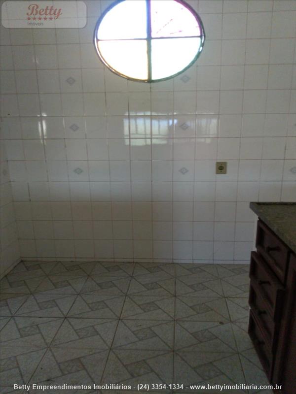 Casa para Alugar no Vila Moderna em Resende