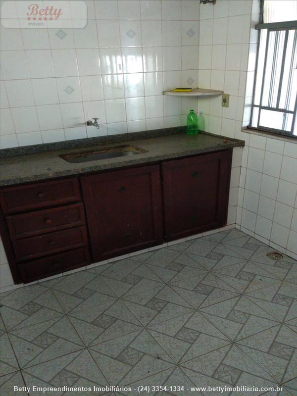 Casa para Alugar no Vila Moderna em Resende