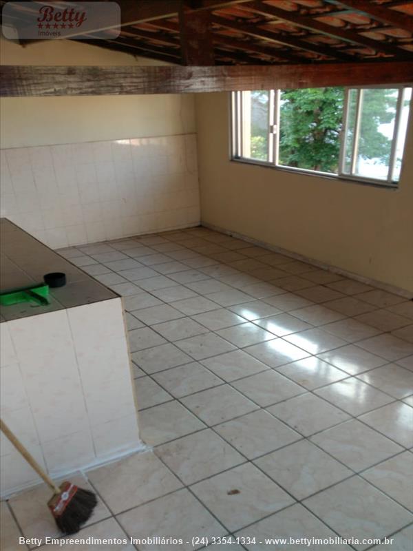 Casa para Alugar no Vila Moderna em Resende