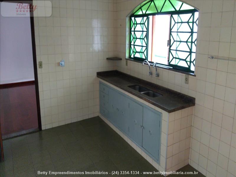 Casa a Venda no Montese em Resende