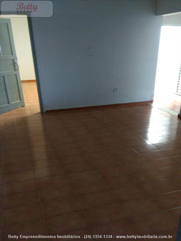 Casa para Alugar no Paraíso em Resende