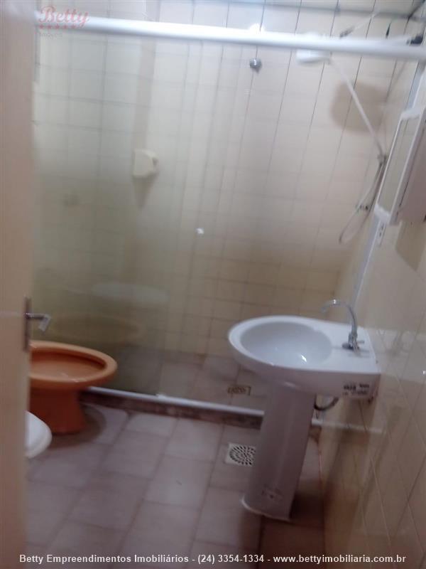 Apartamento para Alugar no Comercial em Resende