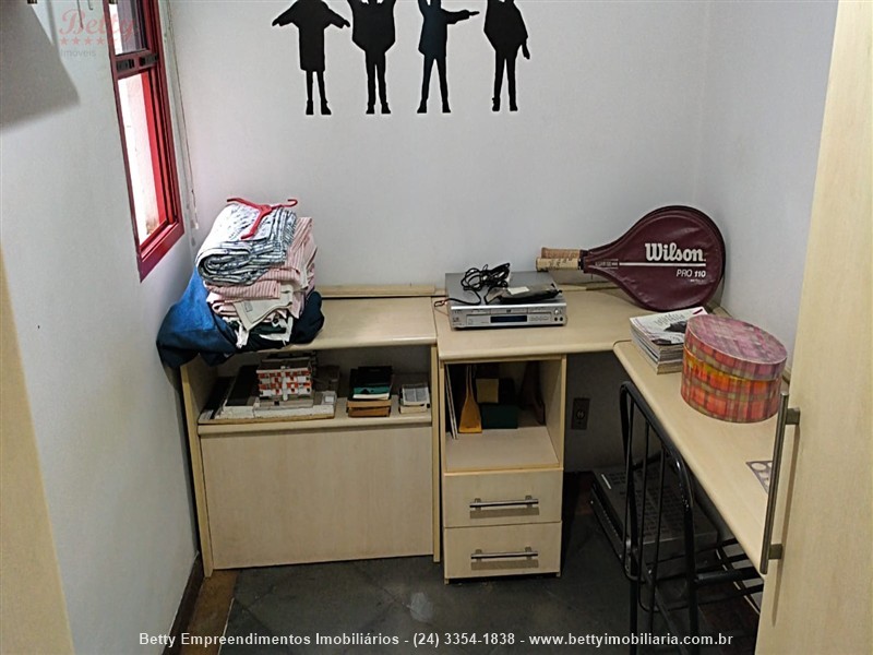 Apartamento para Venda ou Alugar no Centro em Resende - Foto do Imvel