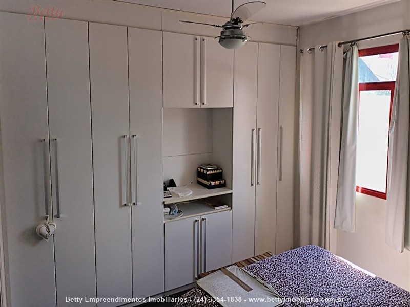 Apartamento para Venda ou Alugar no Centro em Resende - Foto do Imvel
