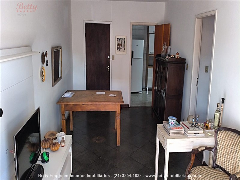 Apartamento para Venda ou Alugar no Centro em Resende - Foto do Imvel