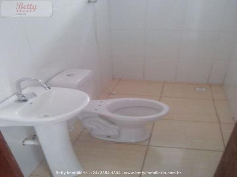 Casa a Venda no Jardim do Sol em Resende