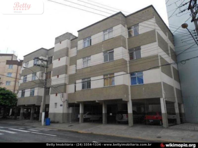 Apartamento a Venda no Comercial em Resende