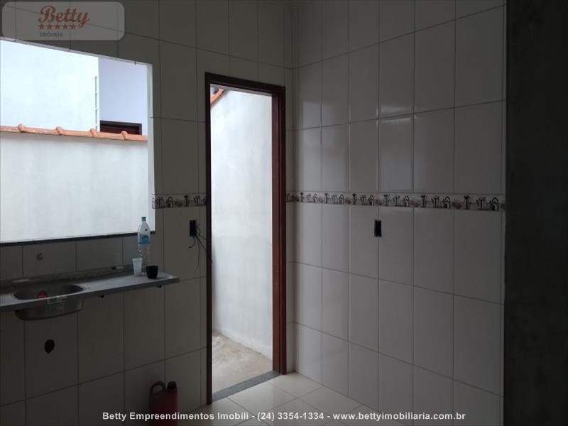 Casa a Venda no Itapuca em Resende