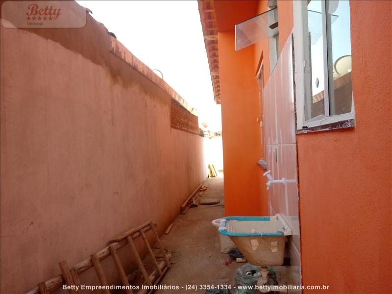 Casa a Venda no Morada da Montanha em Resende