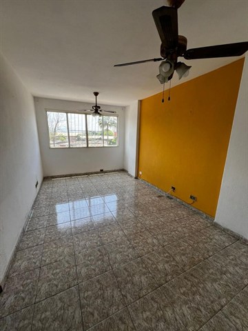 Apartamento à Venda